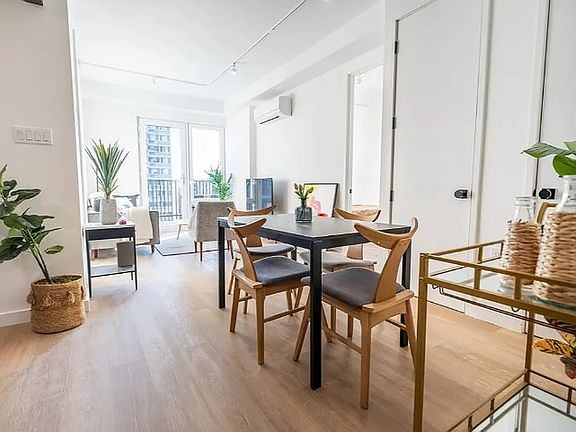 4th image of 931 Carroll St #1121