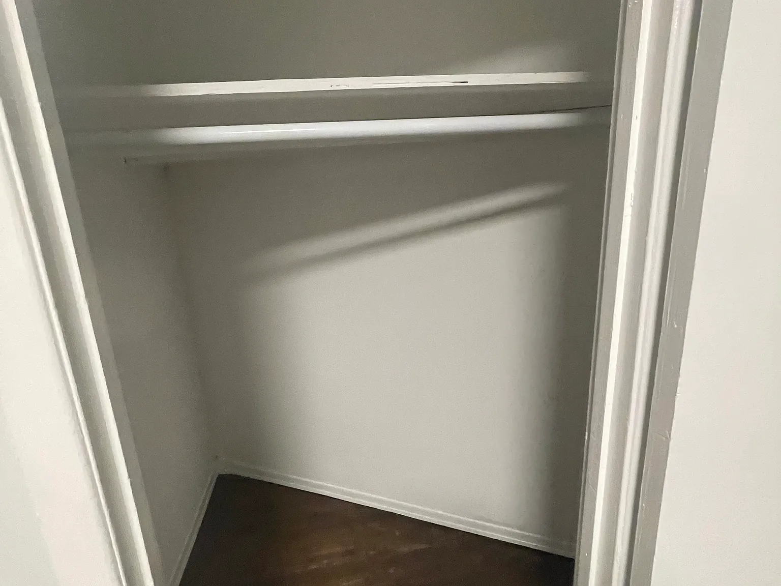 2 bed, 2630 sqft, $2,300 — Photo 1