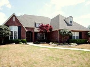 5720 E 109th Pl, Tulsa, OK 74137