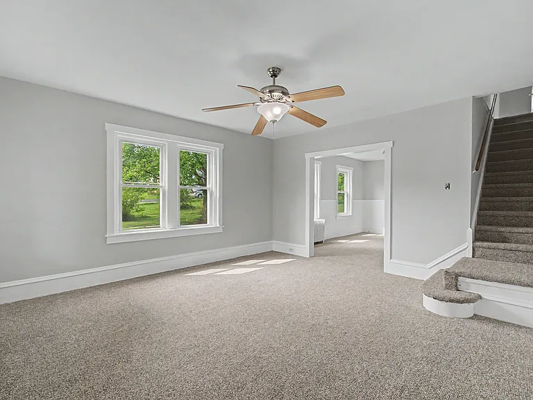 130 Bridge St — Photo 10