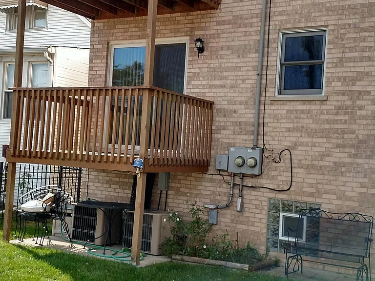 5473 N Parkside Ave #2 — Photo 2