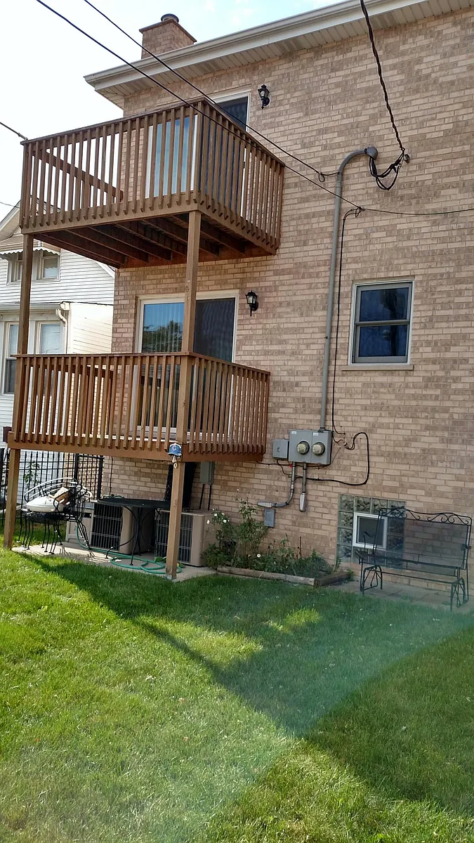Building Photo - 5473 N Parkside Ave #2