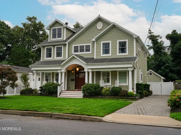 5 Lakeside Avenue, Rumson, NJ 07760