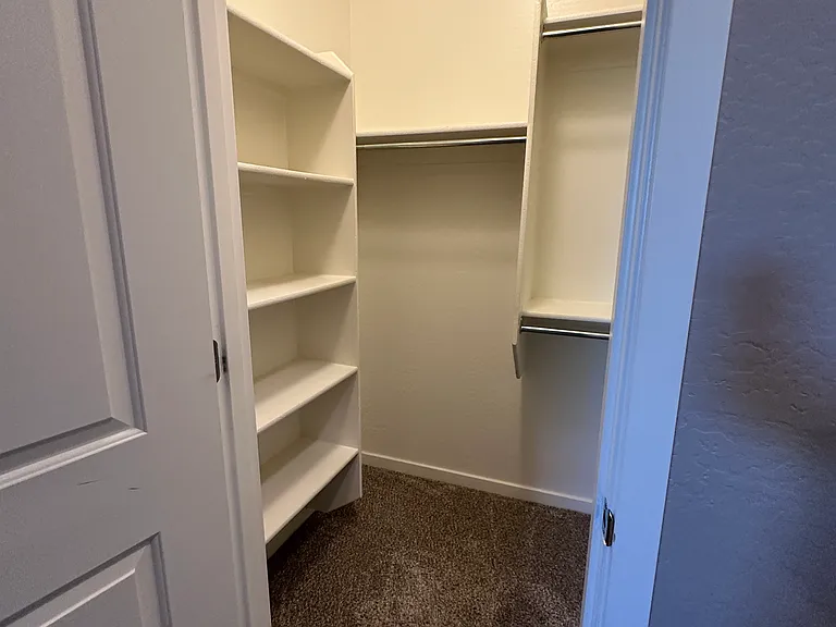 2354 E Hidalgo Ave — Photo 19