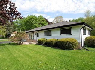 W152 Belleview Ave, Oconomowoc, WI 53066