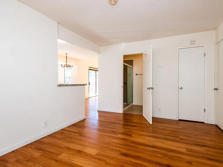 5362 Studebaker Cir — Photo 7