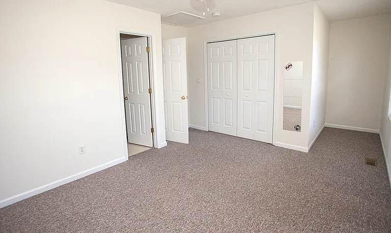 1334 Devon Ln — Photo 16