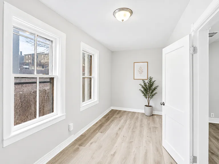 181 Sheridan Ave #1 — Photo 28