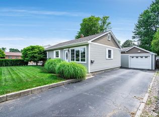 4 Sherman St, Leamington, ON N8H 2S1