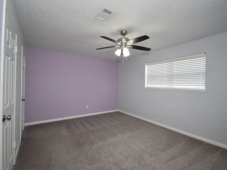 205 Tanglewood Rd — Photo 20