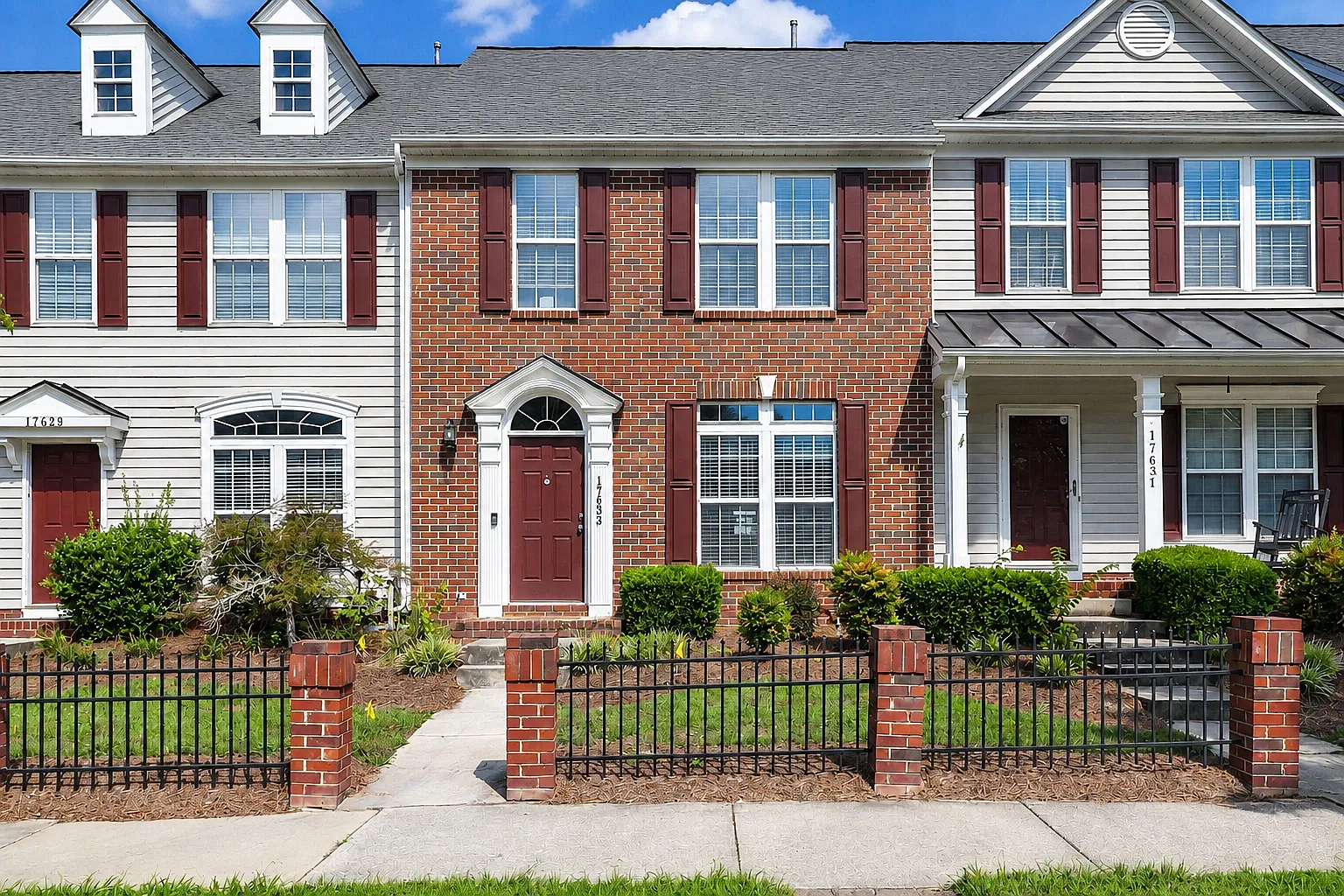 2 bed, 2.5 bath, 1444 sqft, $1,850 — Photo 1
