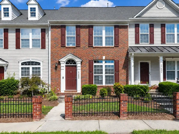 17633 Delmas Dr, Cornelius, NC 28031
