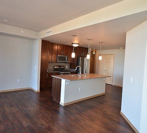 4th image of 619 N Segoe Rd #1015
