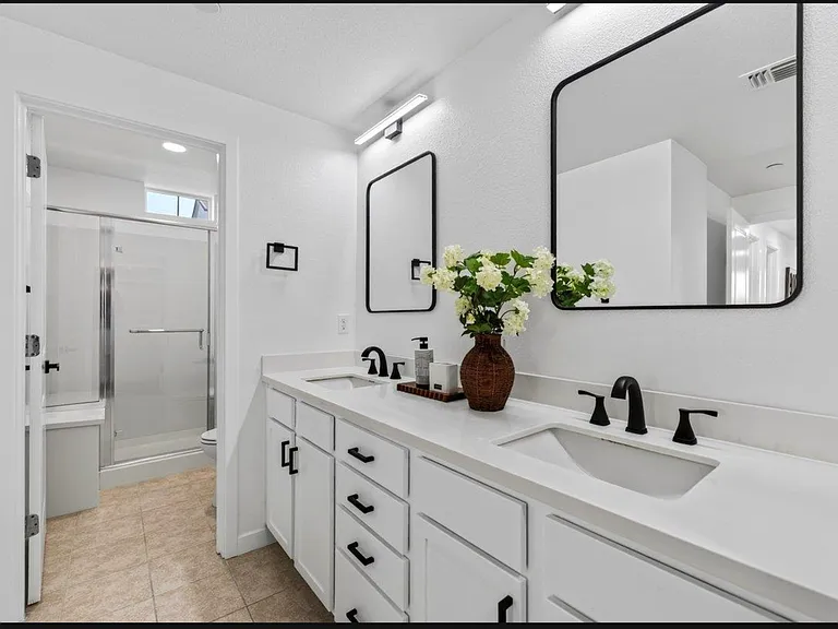 802 Garden St — Photo 10