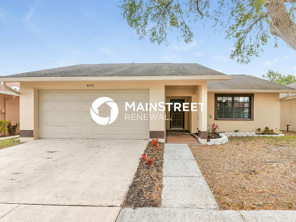 8010 Hathaway Dr