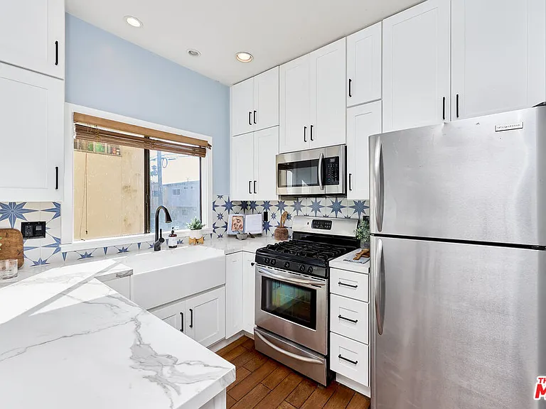 12601 Matteson Ave #7 — Photo 15
