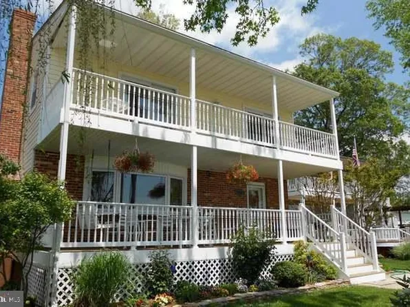 1198 Chesapeake Dr, Churchton, MD 20733