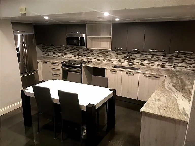 2610 Coconut Bay Ln #734-3D — Photo 14
