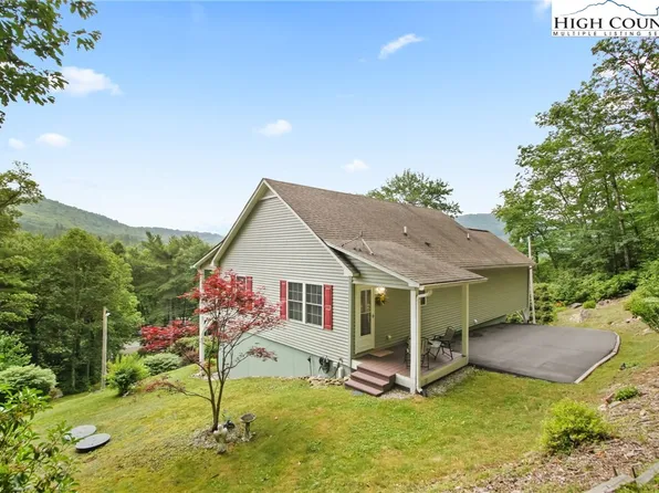 7238 Knoll Road, Newland, NC 28657
