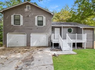 4173 Woodcrest Dr, Powder Springs, GA 30127