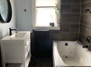 237 W 114th St #2, Chicago, IL 60628