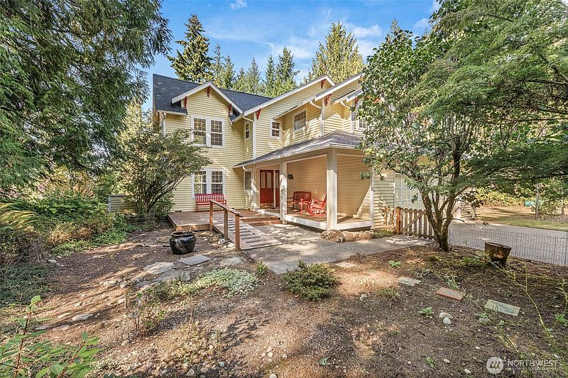 4th image of 16526 128th Avenue SW