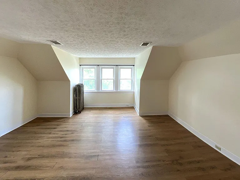 449 Riddle Rd #3 — Photo 11