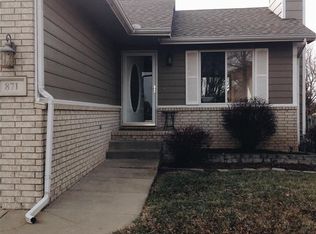 871 E Plantation Rd, Maize, KS 67101