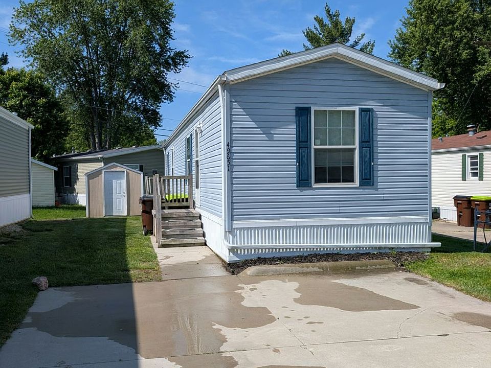 1st image of 49651 Pine Dr #19