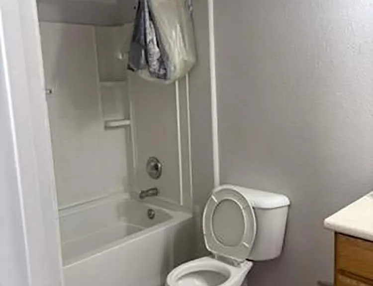 231 W Philadelphia Ave #1 — Photo 10