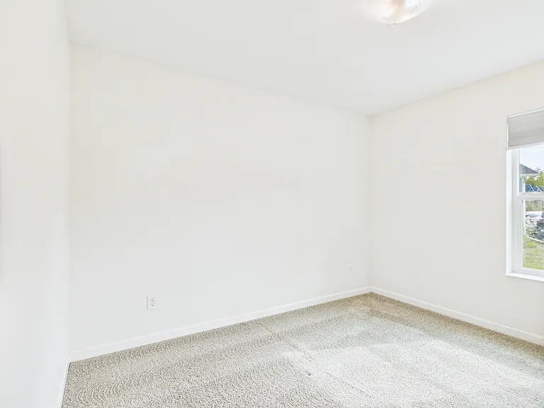 1771 Dallas Dr — Photo 11
