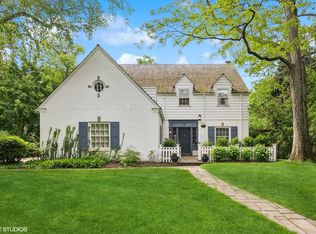 177 Indian Tree Dr, Highland Park, IL 60035