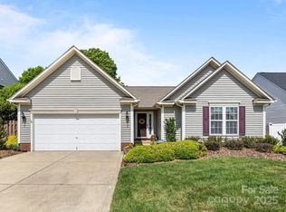 2006 Holly Villa Cir, Indian Trail, NC 28079