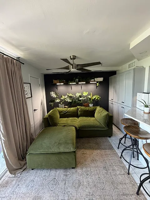 1 bed, 522 sqft, $3,200 — Photo 1
