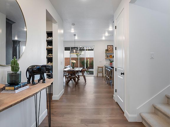 2nd image of 4626 S Sophia Ln