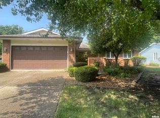 3301 Forsyth Dr, Springfield, IL 62704