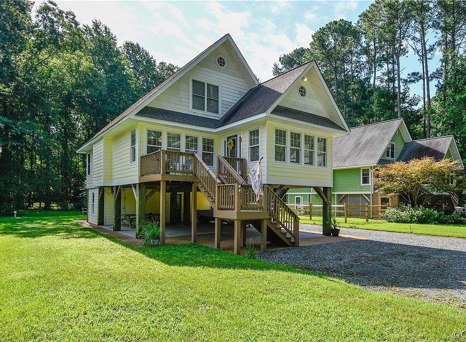 1st image of 100 Little Cove Way
