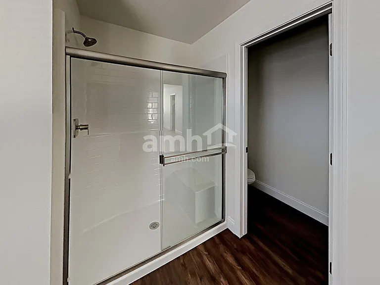6035 Schmidt St — Photo 12