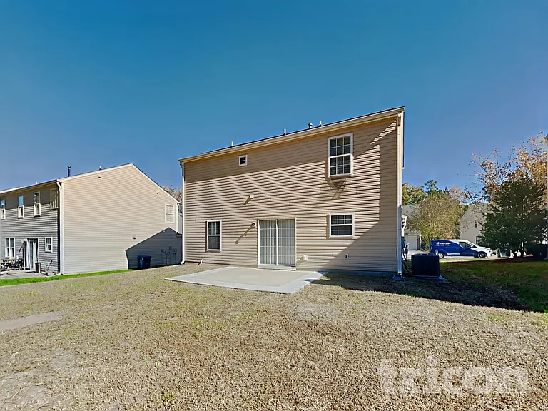 223 Pebblestone Dr — Photo 12