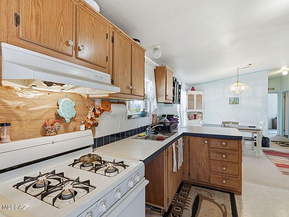 4th image of 8620 S Cover View Rd