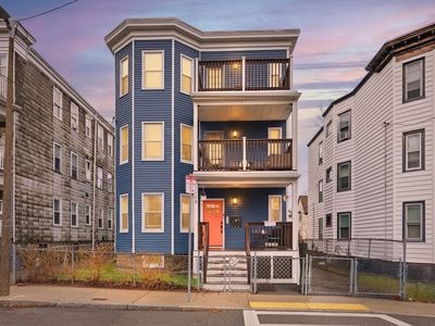 20 Ripley Rd #3, Boston, MA, 02121