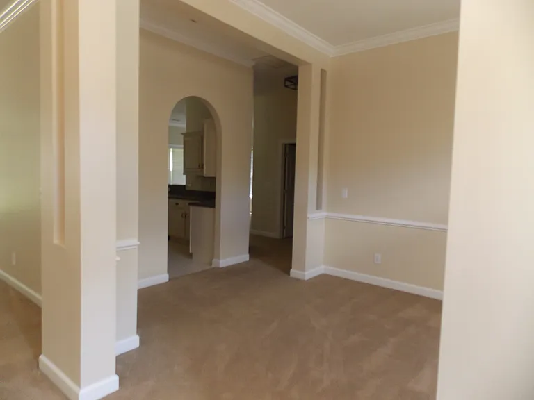 1179 N Blackmoor Dr — Photo 3