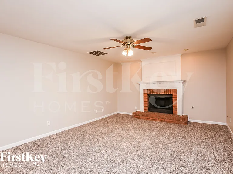 2684 Conifer Green Way — Photo 7