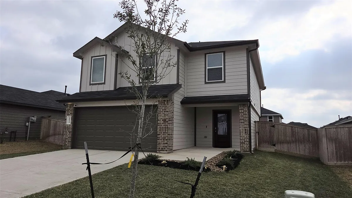 Building Photo - 40934 Seasoned Oak Ln