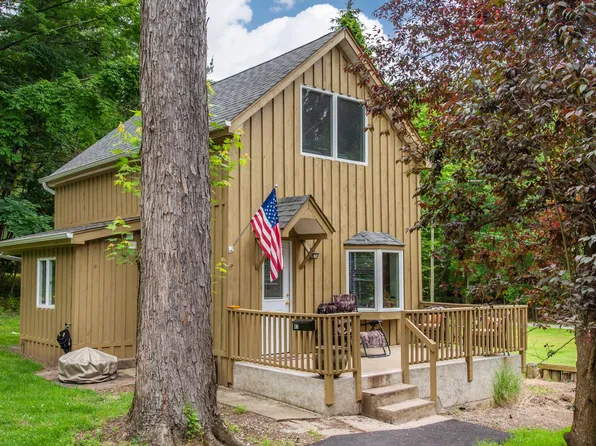 47 N Kinderkamack Rd, Montvale, NJ 07645