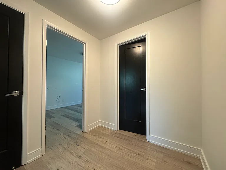 351 Murray St #B02 — Photo 9