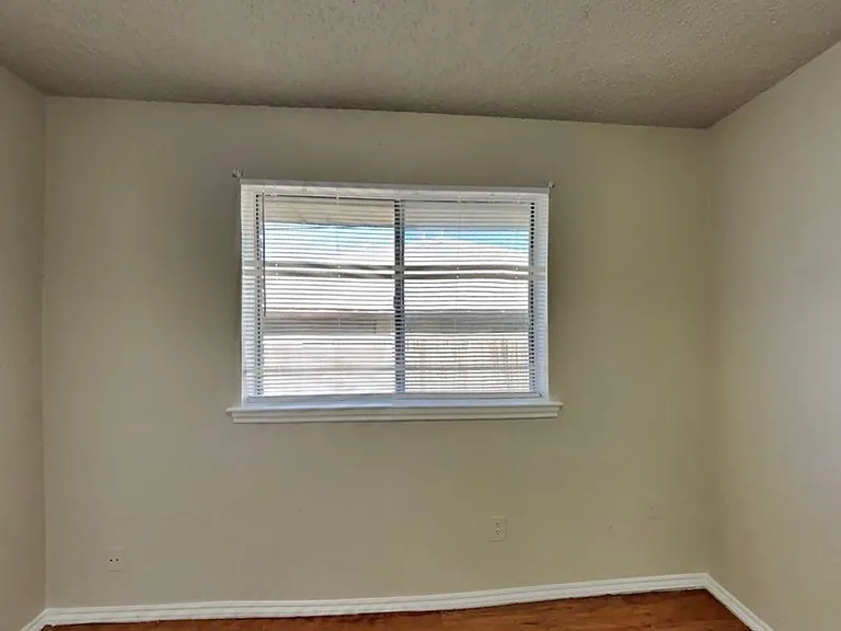 11836 Garden Terrace Dr — Photo 5