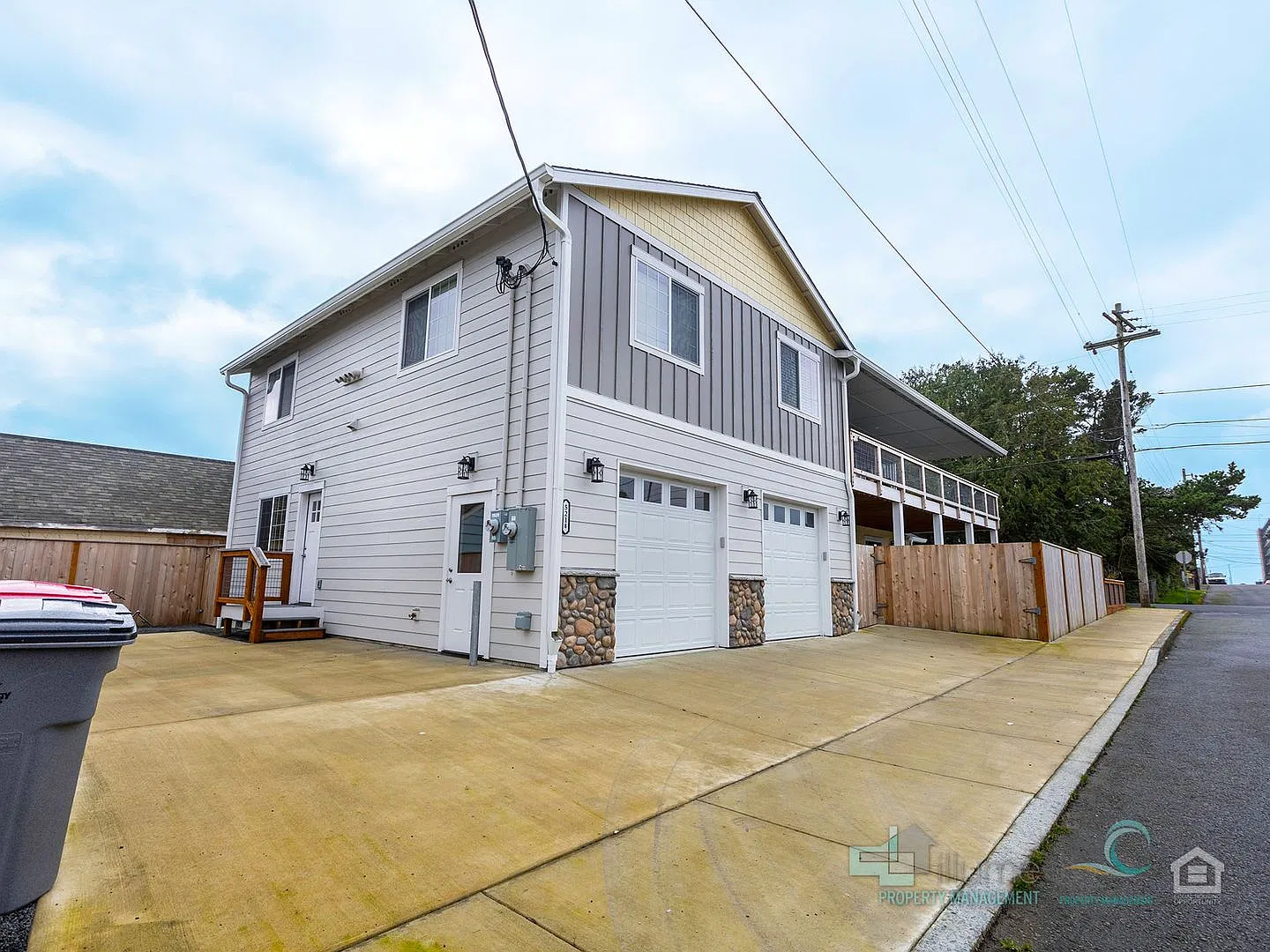 Newly Constructed Downtown Seaside Townhome!! — Photo 3