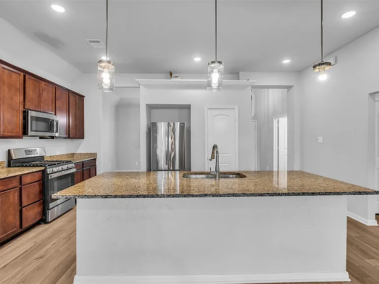 3430 Redbridge Ct — Photo 11