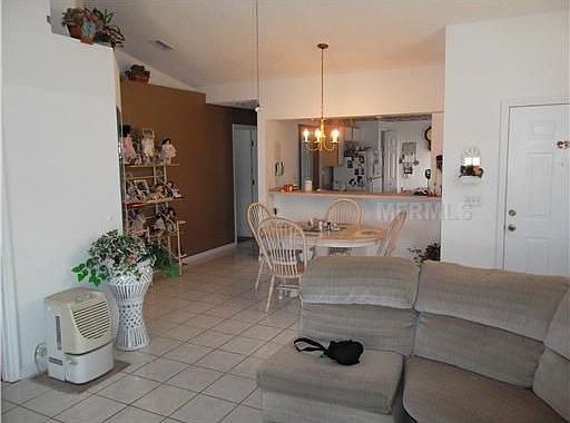 4th image of 2307 Santa Lucia St
